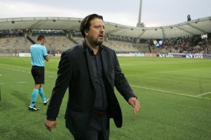 To je strogo prepovedano ... Zahović se zaveda, kakšen uvod nas čaka, Mariborčane pa OPOZARJA!
