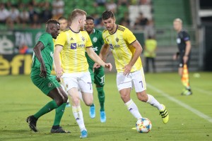 Legendarni trener Maribora OKRCAL VIJOLIČASTE: Drugače se bo to TRPLJENJE nadaljevalo ...
