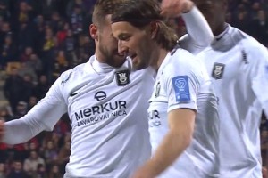 VUKUŠIĆ trese v Ljudskem vrtu: Olimpija kronala premoč, po napaki Maribora v vodstvu gostje (video)