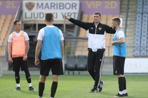Trener MARIBORA je našel NOVO OROŽJE v boju za naslov prvaka: Naježim se, ko govorim o njem!