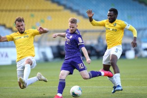 NORO! Bravo odnesel MILANIČA IN ZAHOVIĆA, zdaj pa ... GLEJTE, kaj mu je naredil NOVI MARIBOR!