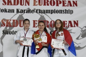 Novomeški karateisti na SKDUN evropskem prvenstvu osvojili 4 medalje