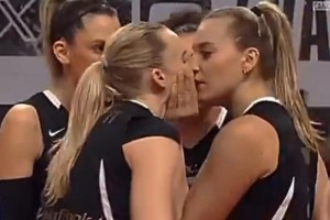 Kaj pa ta sočen poljub!!! Prizori iz Turčije vse pustili osuple in ... (video)