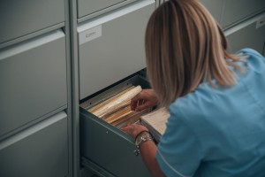 Kako do zdravnika v Sloveniji – od klasičnih poti do aplikacije zVEM