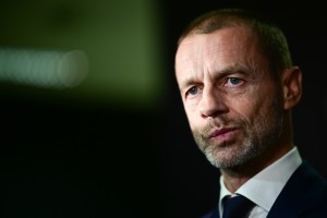 Škandal na nogometnem odru: Čeferin z delegacijo protestno odkorakal s kongresa Fife