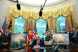 Svinčena teža Trumpove Zlate kupole: draga in pomanjkljiva utvara