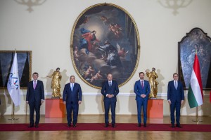 Uporniki proti Bruslju: vzpon avtokratov za nekdanjo železno zaveso