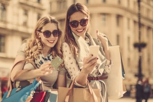 Čarobni predbožični sejmi s kartico, ki vas spremlja na vsakem koraku