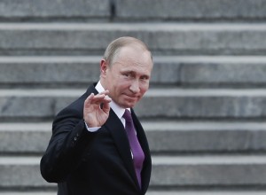 Volitve v Rusiji: utišana in zaprta opozicija, očitki več tisoč volilnih kršitev, zmagal bo Putin
