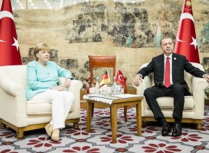 Erdogan nemške Turke poziva, naj ne volijo CDU Merklove, SPD ali Zelenih