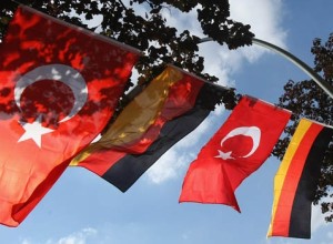 Več kot 700 tisoč nemških Turkov je glasovalo na turških volitvah