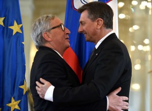 Pahor po srečanju z Junckerjem in Grabar-Kitarovićevo ne verjame, da bosta Bruselj in Hrvaška spremenila stališča