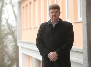 Kandidat za ustavnega sodnika Svetlič bo moral pojasnjevati svoja stališča o ilegalnih migrantih