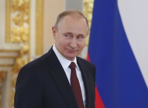 Putin Ruse svari pred ameriškimi raketami v Evropi in grozi, da ima Rusija svoje orožje