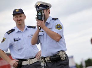 Vpliv maratona nadzora hitrosti na preventivnih tablah »vi vozite«