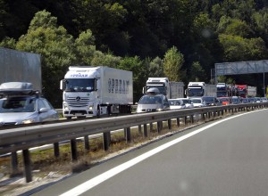 Nalet vozil na štajerski avtocesti pri Celju