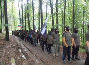 Šarec prezirljivo o Šiškovi vardi in drugih "vikend tabornikih": napovedal je ukrepe, ki bi omogočili njihov pregon
