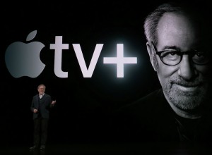 Apple izzval Netflix: Spielberg, Oprah in druga velika imena bodo ustvarjala za "jabolko" (VIDEO)
