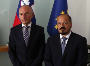 Šabeder požegnal imenovanje Poklukarja za direktorja UKC Ljubljana