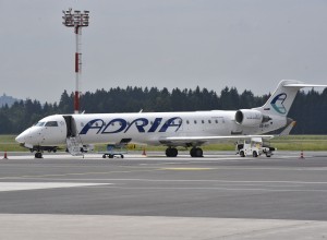 Prizemljenje: Adrii Airways prepovedana uporaba dveh letal Bombardier CRJ900