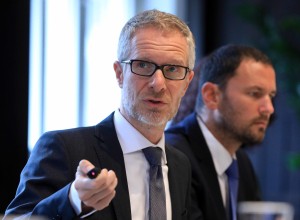 Guverner Banke Slovenije Vasle: Tudi v Sloveniji so se pogoji zadolževanja države izboljšali
