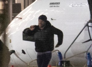 Princ Harry je že z Meghan in Archiejem v Kanadi (FOTO)