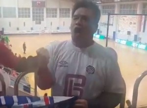 To je kitajski "ustaš", ki so ga zaradi petja ustaških pesmi izgnali iz Hrvaške (VIDEO)