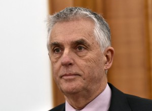 Minister Gantar: Nismo delali seznamov starostnikov, ki ne bi bili deležni zdravljenja