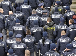 Policija v parlamentarni preiskavi: Janša in Hojs na muhi nove preiskovalne komisije