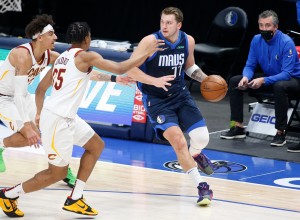 Dončić četrti najmlajši do 5000 točk: pred njim le tri legende lige NBA (VIDEO)