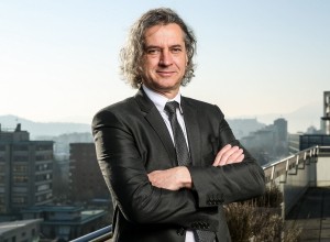 Golob odgovarja Grah Whatmoughu: Gledanost TV Slovenija je v času vašega vodstva padla za 20 odstotkov