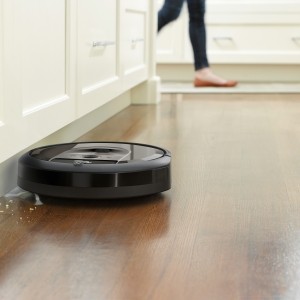 Roomba i7_Edge Sweeping