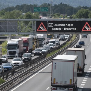 Ozadje prometnega kolapsa: to so politiki, ki so najbolj odgovorni za zastoje na avtocestah
