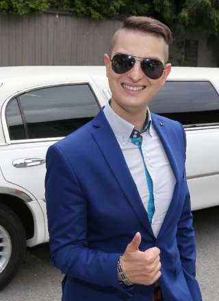 Damjan Murko redko spi doma