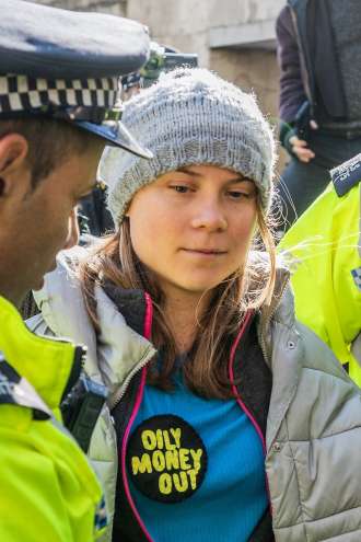 Greta Thunberg obsojena zaradi okoljskih protestov