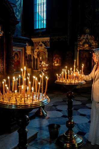 Pravoslavni verniki danes praznujejo veliko noč