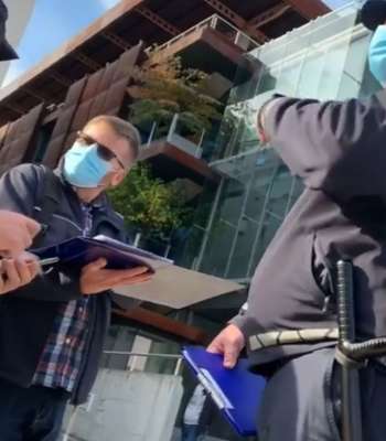 Dodeljevanje-globe_Vir-Facebook-Gašper-Bizjak