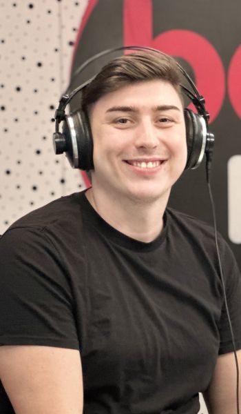 Pevec Mahir Mulalić.