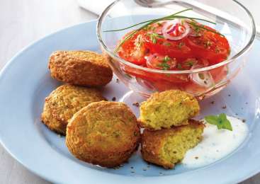 Falafel z jogurtovo pomako