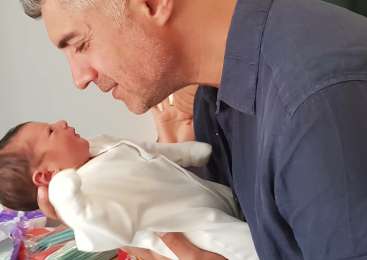 Turški igralec na pragu ločitve: zapravljivi ženi odvzel bančne kartice