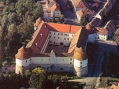 grad_brezice_fotoobcina.jpg