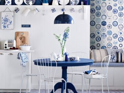 Royal-Blue--White-Dining-Ideal-Home-Housetohome.jpg