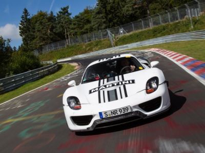 918 Spyder bo stal 845 tisočakov