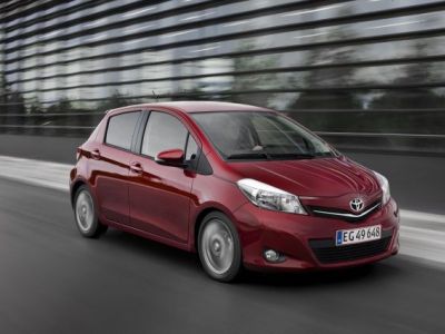 Novi Yaris že naprodaj