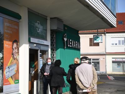 stavka, lekarna, zdravstvo