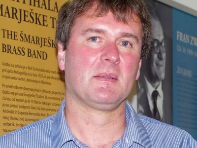 d09_vinicajozepodlogar.jpg