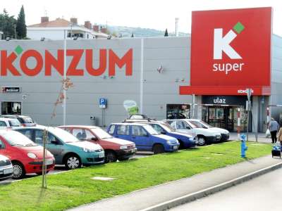 konzum, senj.jpg