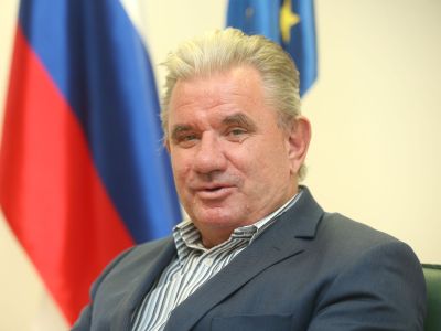 andrej vizjak.jpg