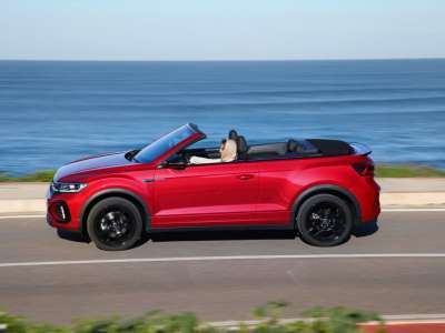 VW T-ROC cabrio.jpg