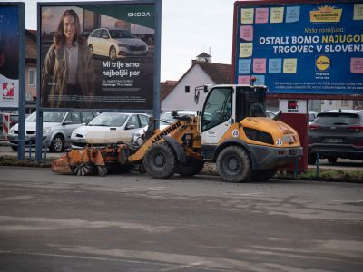 zeleni-dvor, pomgrad, blok